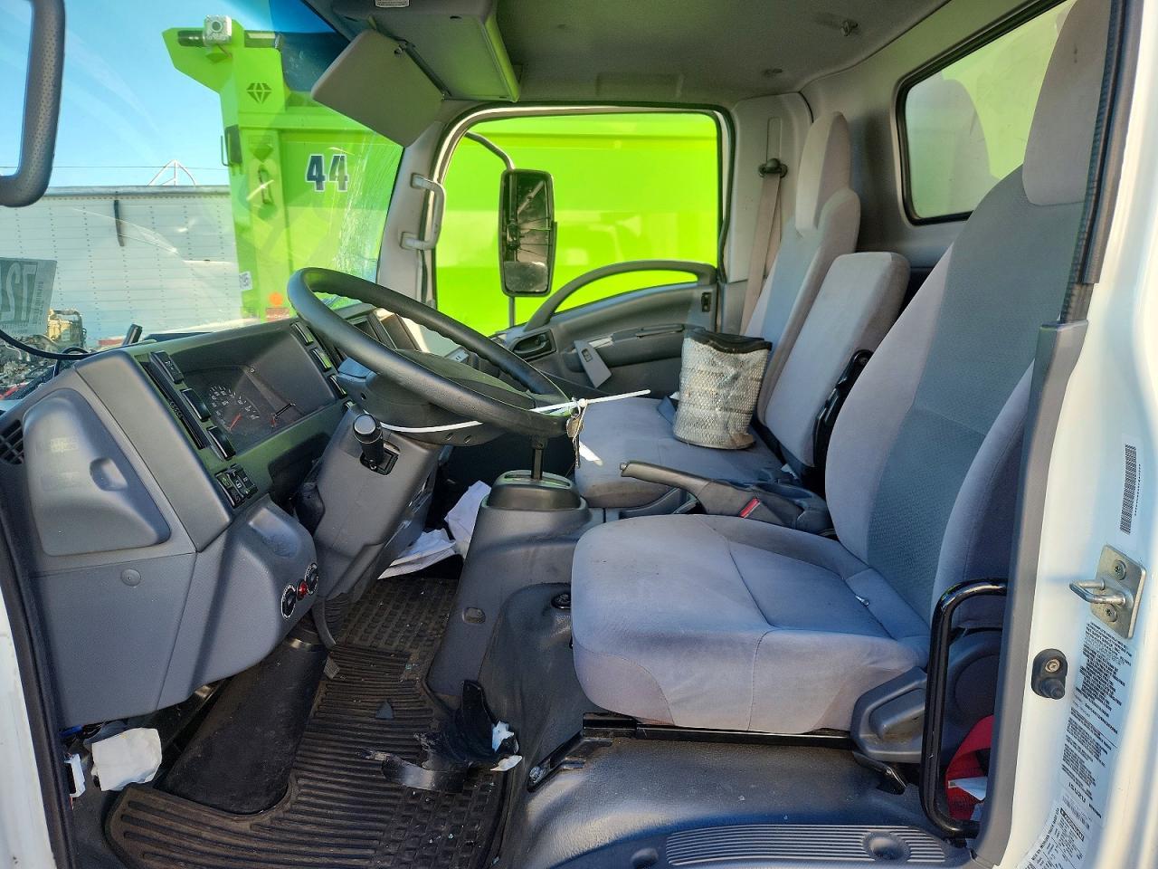 2022 Isuzu Npr Hd - Фото 7