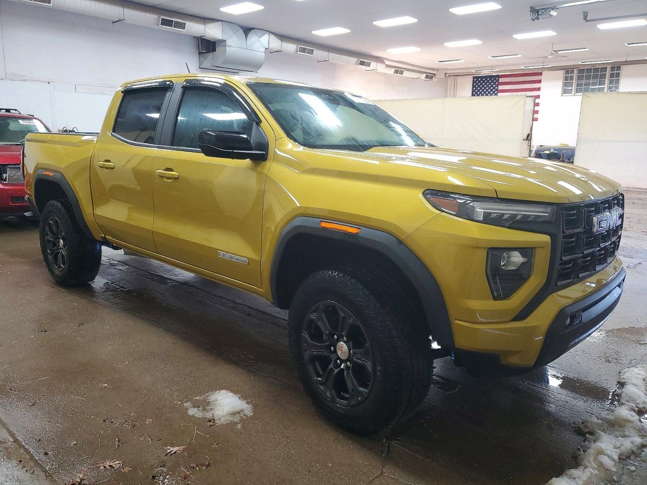 2023 GMC Canyon Elevation - Image 4