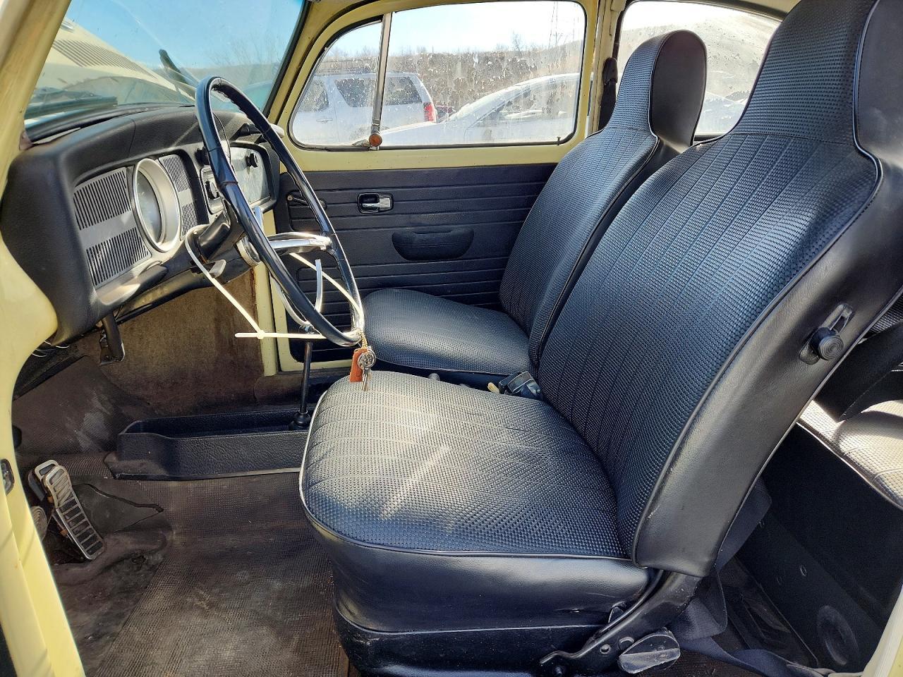 1973 Volkswagen Beetle - Image 7