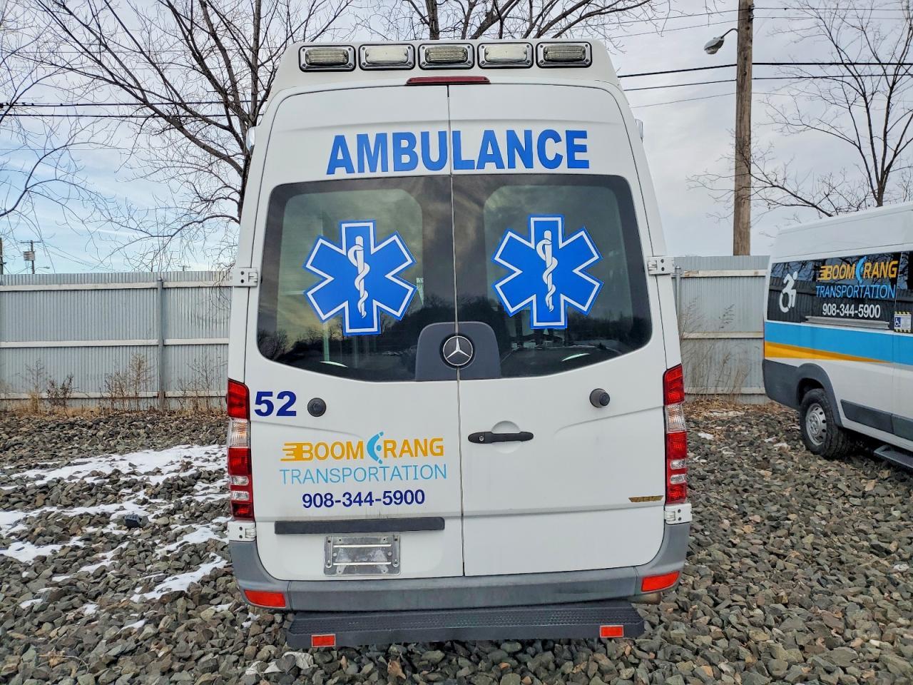 2014 Mercedes-Benz Sprinter 2500 Ambulance - Image 6