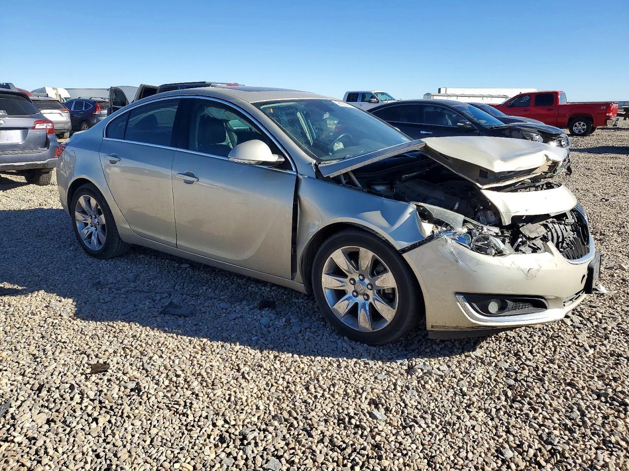 2014 Buick Regal - Image 4