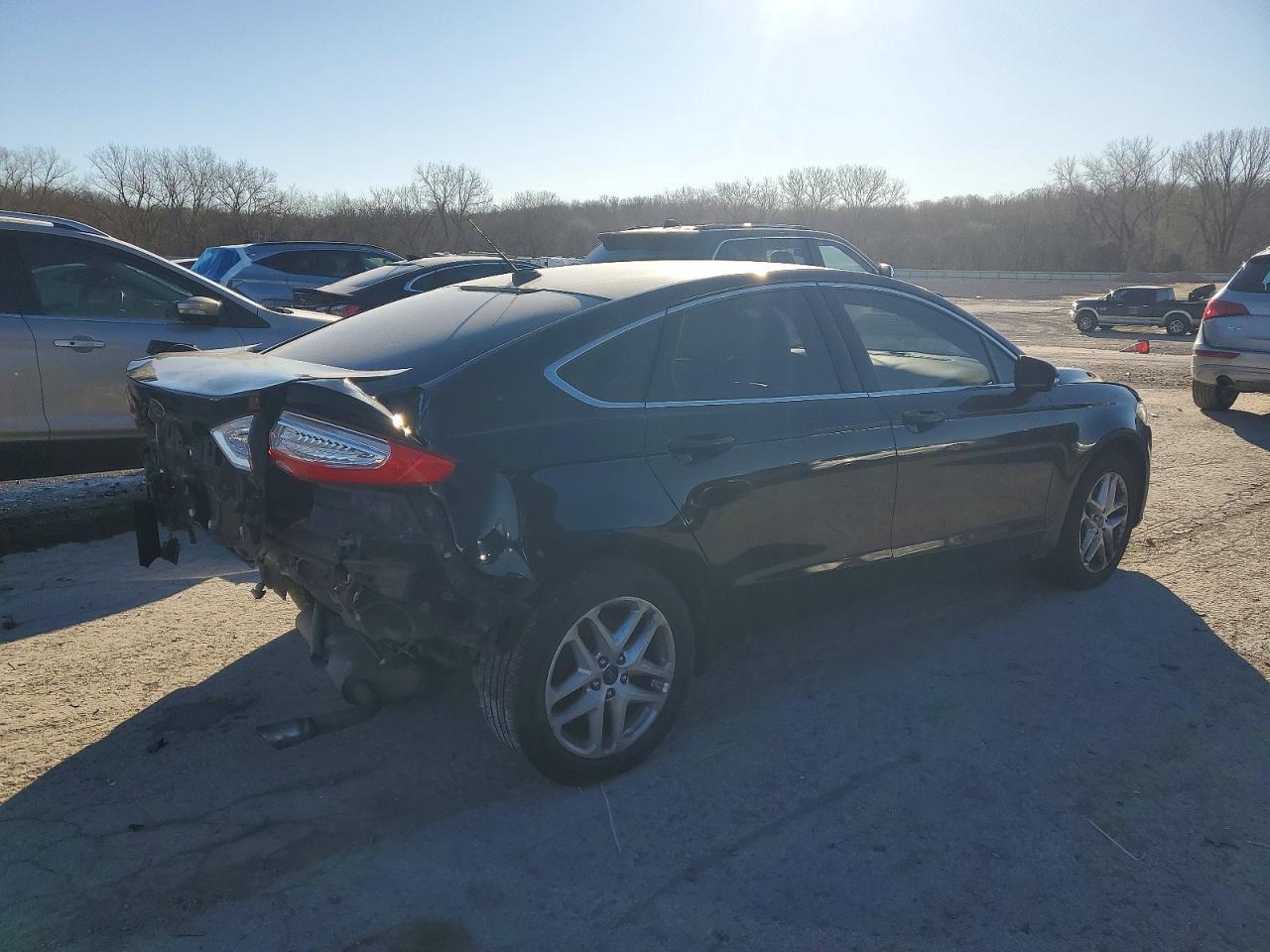 2016 Ford Fusion Se - Фото 3