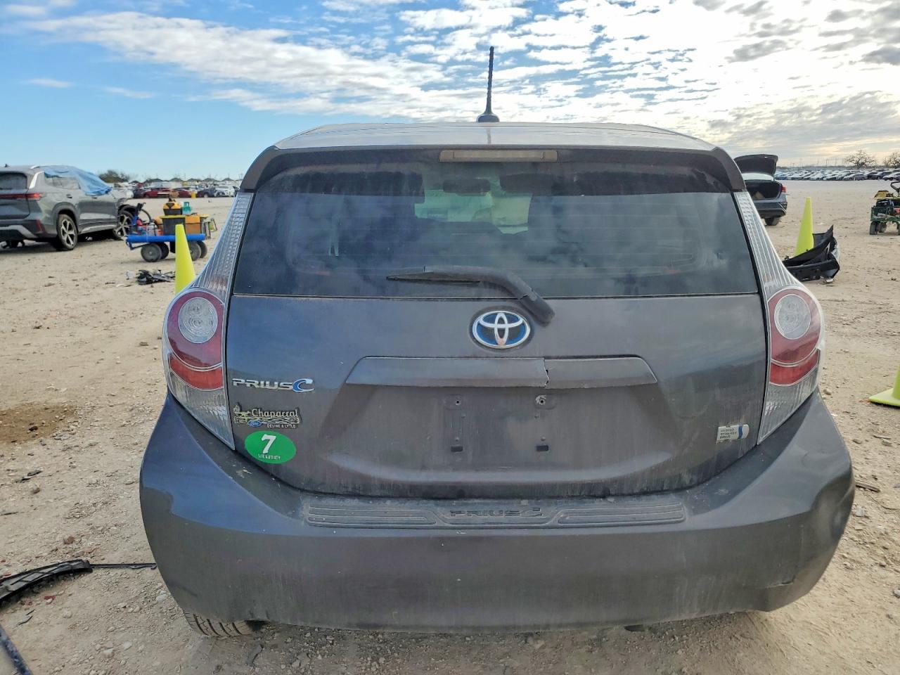 2012 Toyota Prius C - Image 6