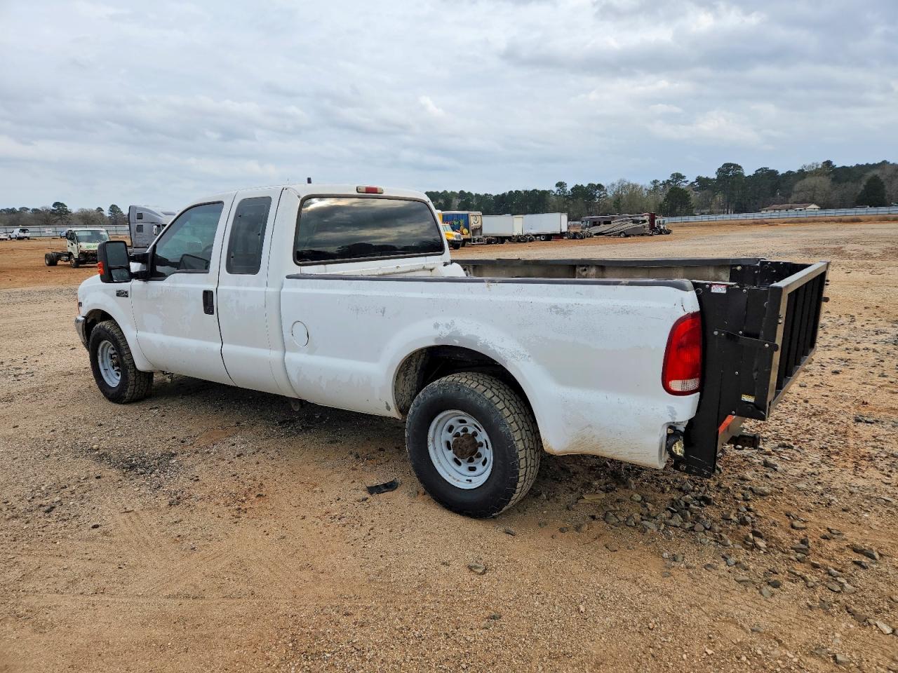 2001 Ford F250 Super Duty - Фото 2