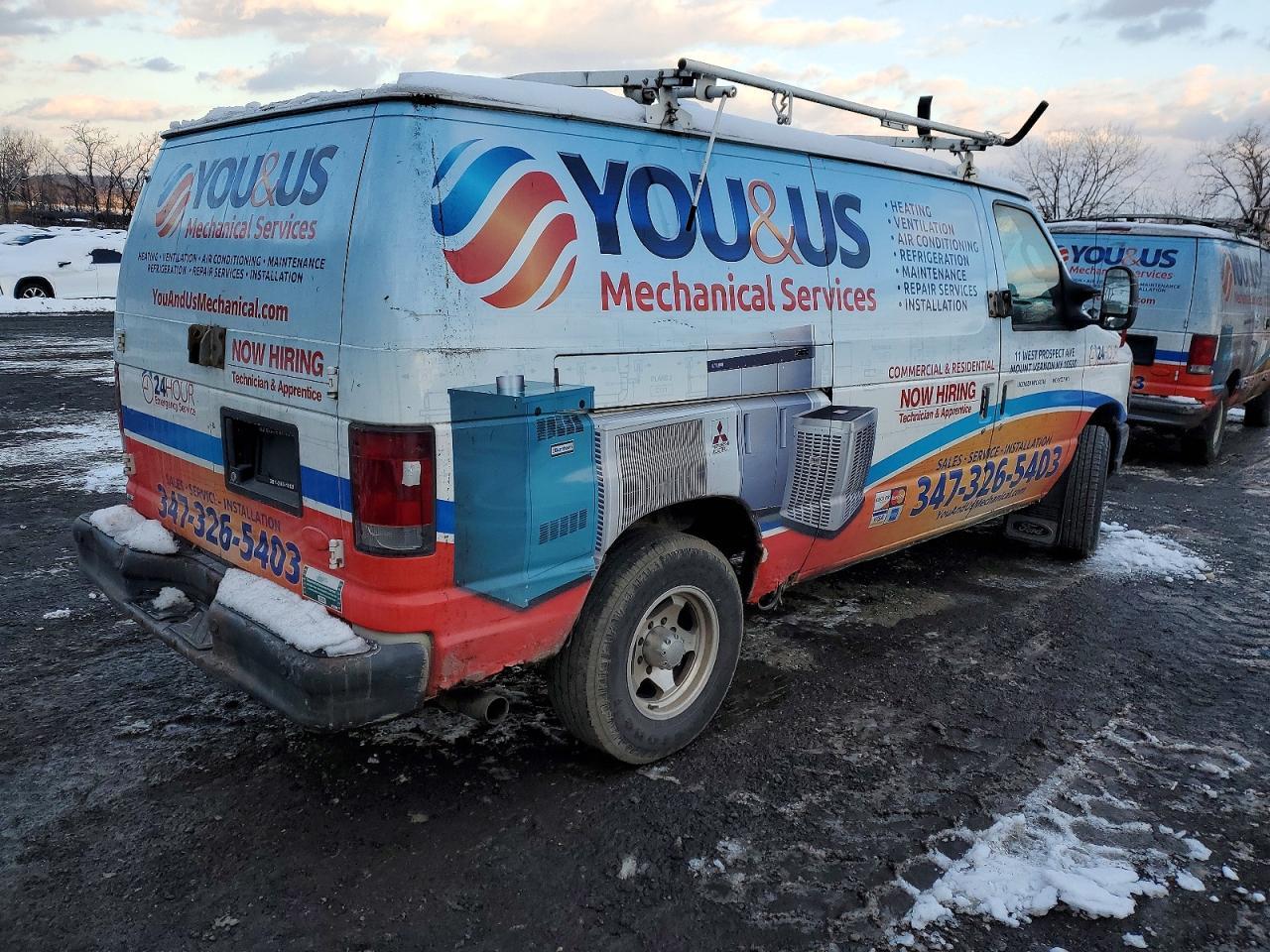 2008 Ford E350 Utility / Service Van - Image 3