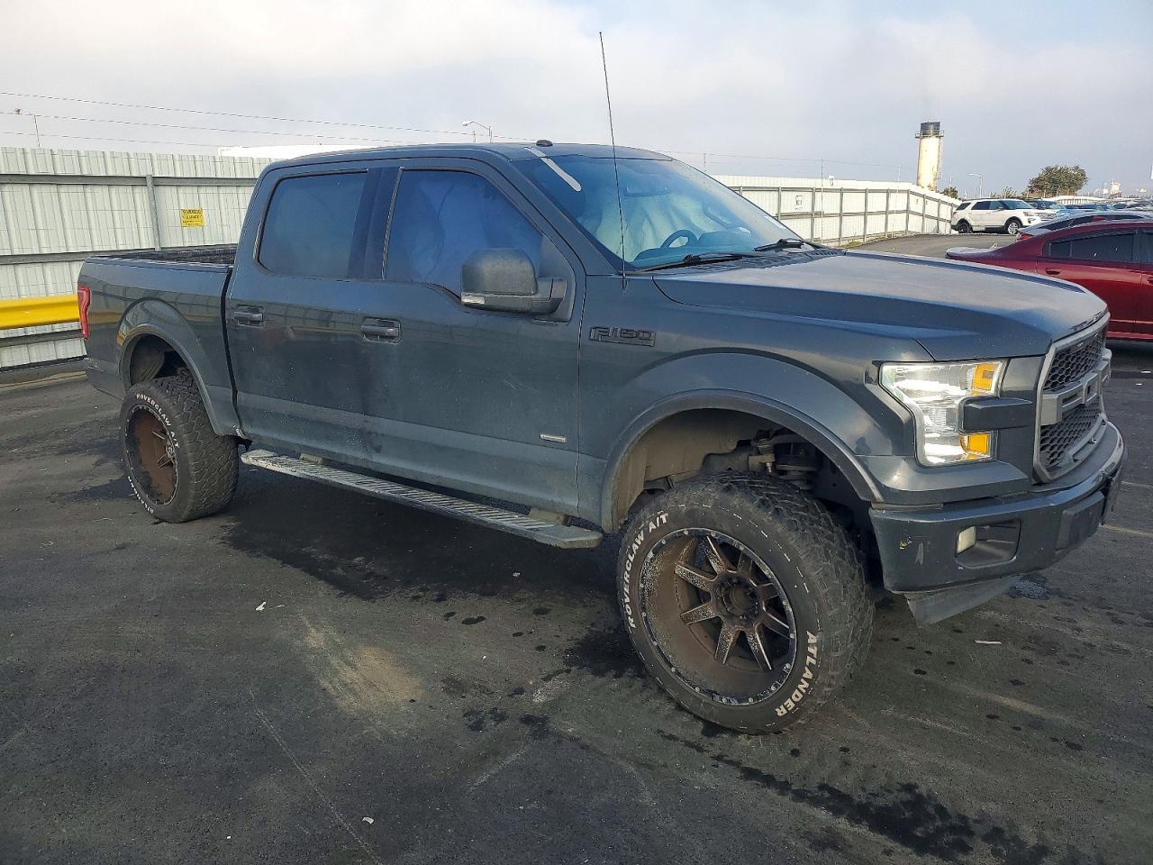 2016 Ford F150 Supercrew - Image 4