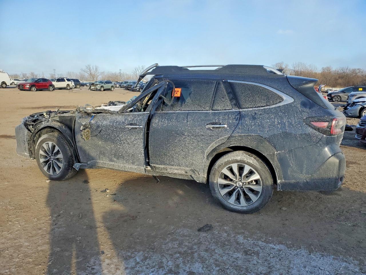 2025 Subaru Outback Touring - Фото 2