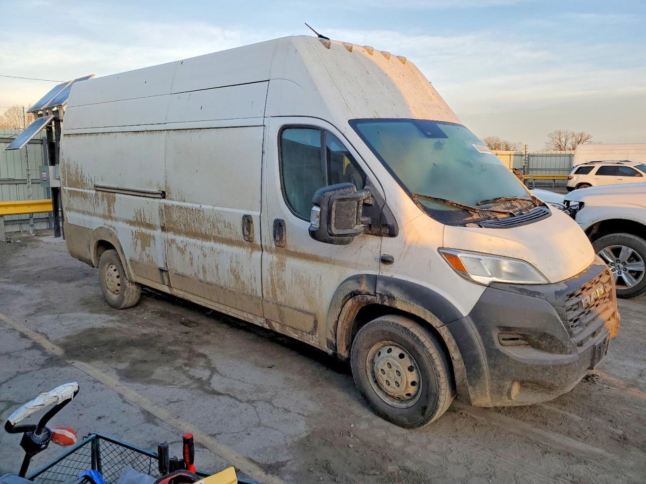 2023 Ram Promaster 3500 Delivery Van - Фото 4