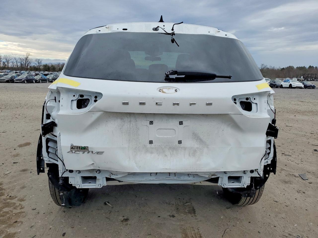 2025 Ford Escape Active - Image 6
