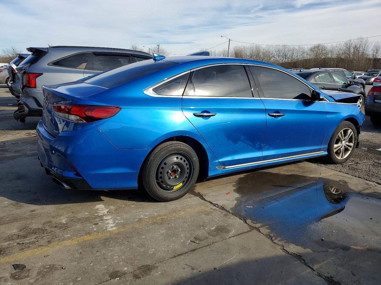 2018 Hyundai Sonata Sport - Image 3