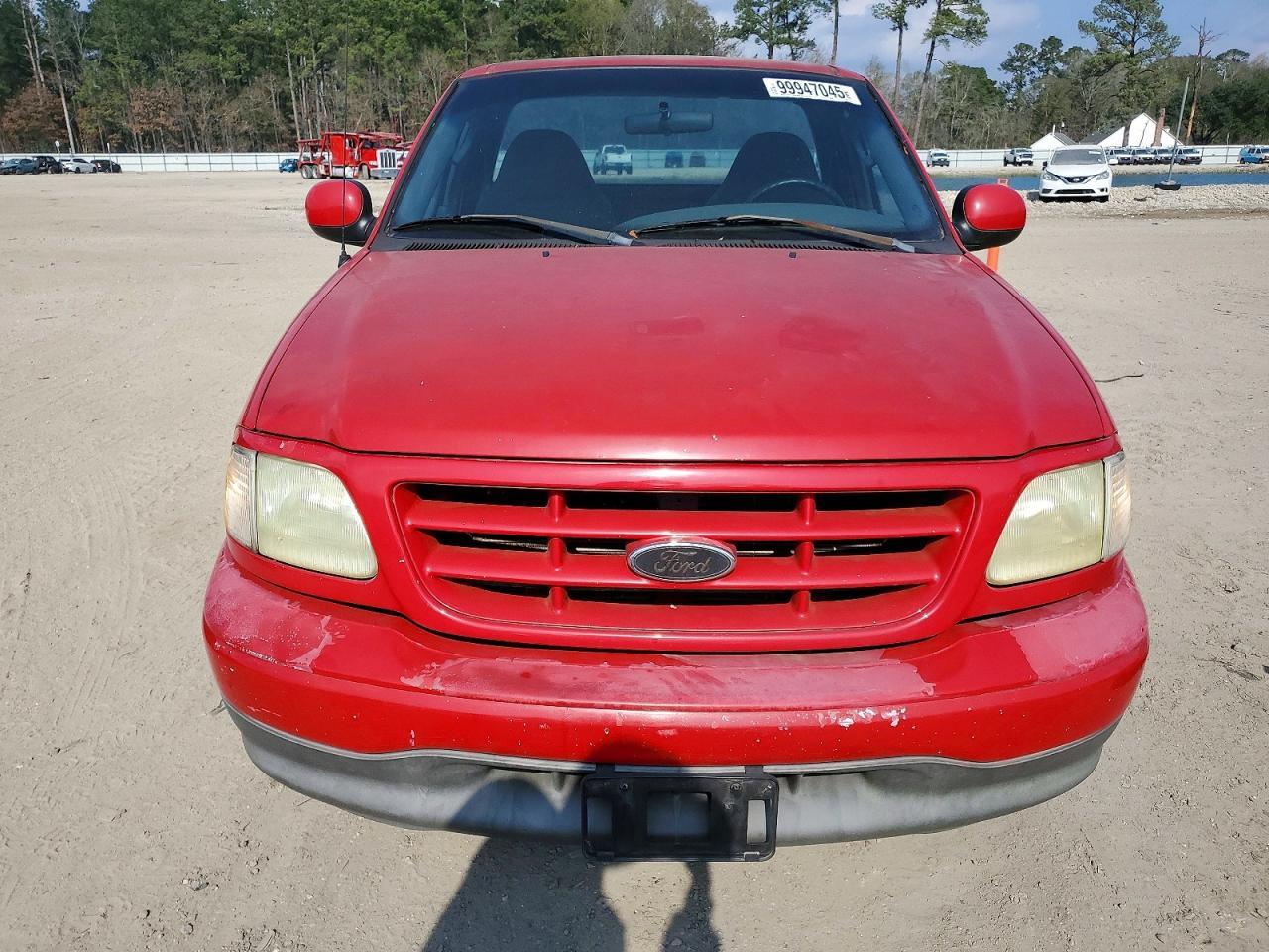 2003 Ford F150 - Image 5