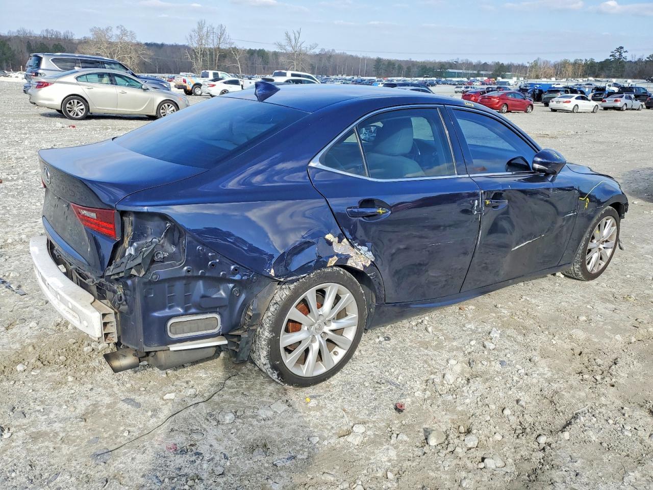 2015 Lexus Is 250 - Image 3