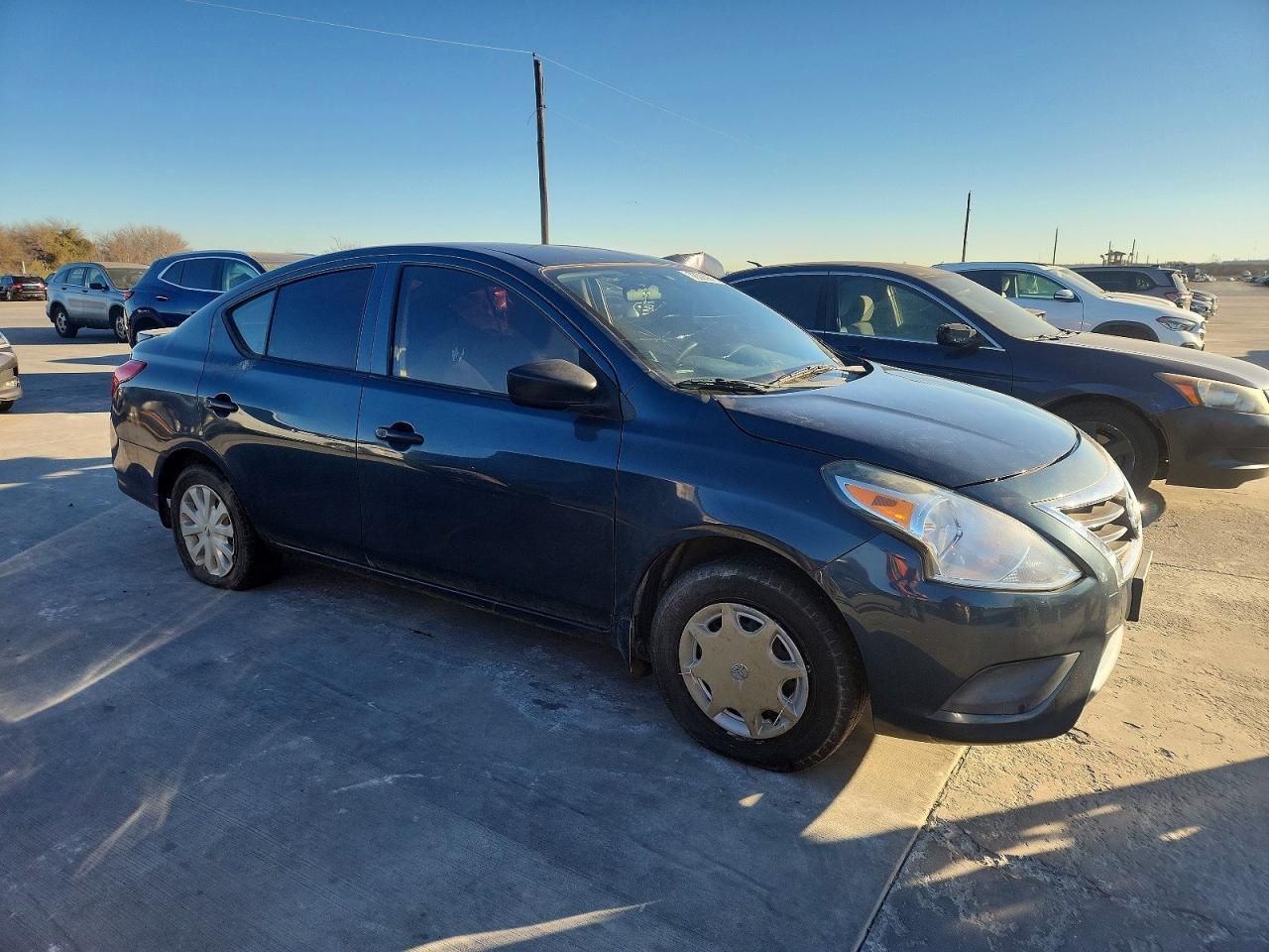 2016 Niss Versa 1.6 S Plus - Image 4