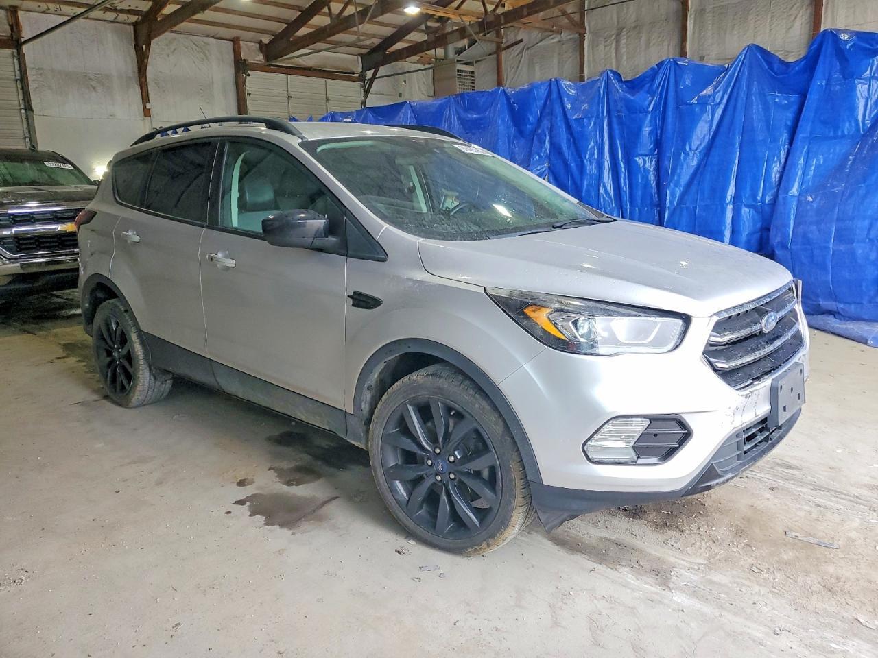 2019 Ford Escape Se - Фото 4