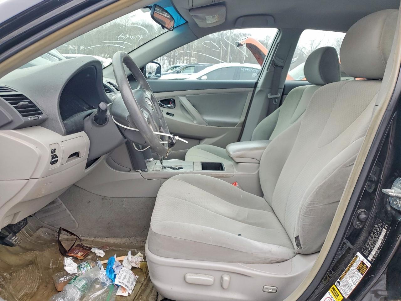2009 Toyota Camry Base - Image 7