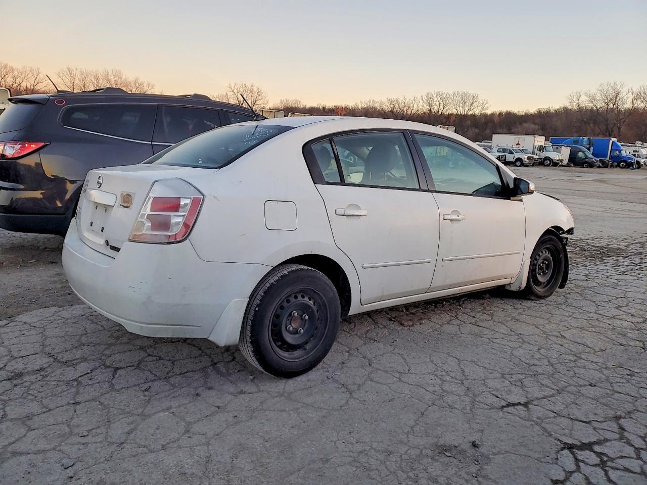 2008 Nissan Sentra 2.0 - Фото 3