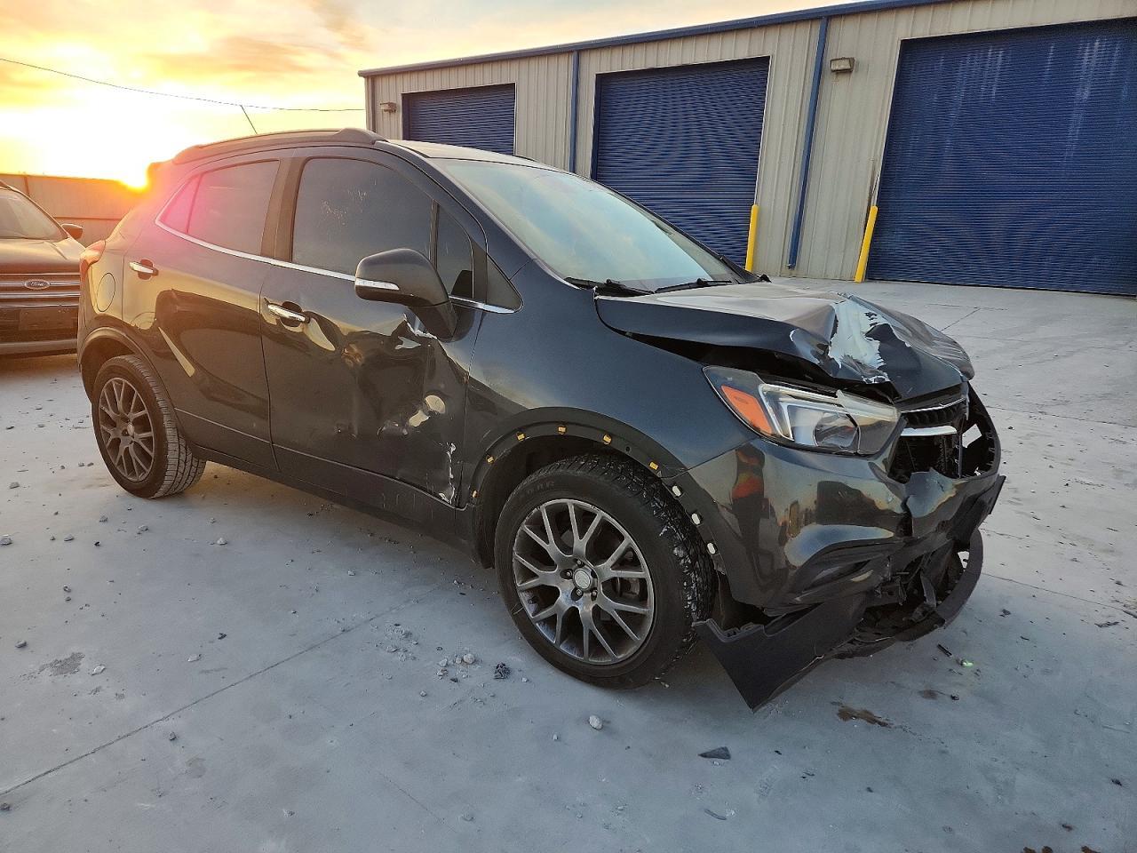 2017 Buick Encore Sport Touring - Image 4