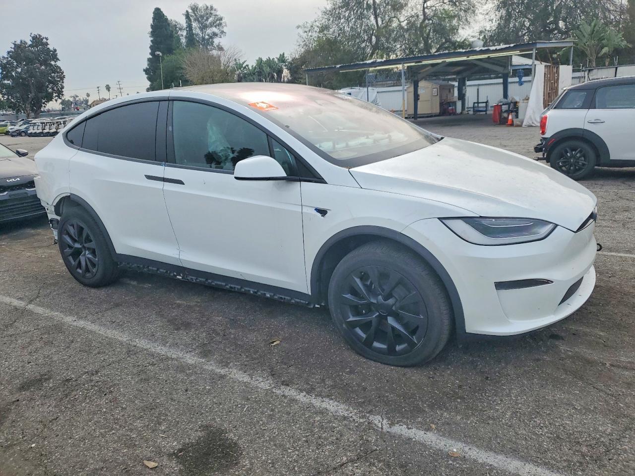 2023 Tesla Model X - Image 4