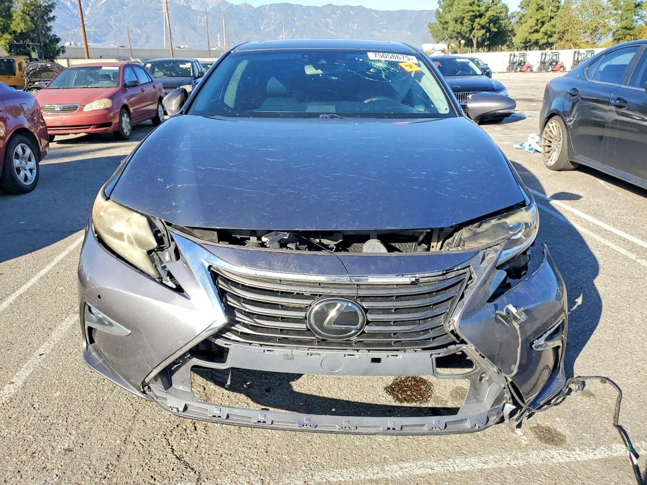 2016 Lexus Es 350 - Фото 5