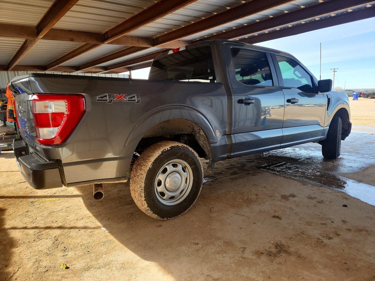 2022 Ford F150 Supercrew - Image 3