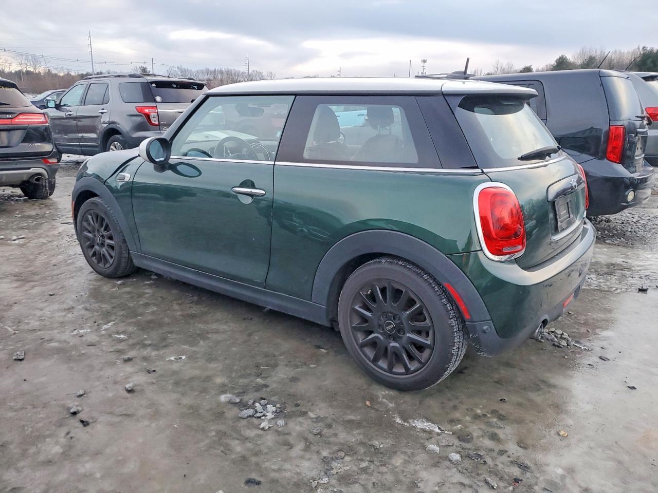 2019 Mini Cooper - Фото 2