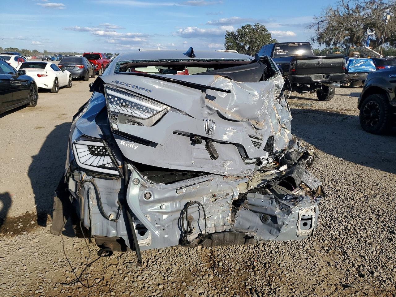 2021 Honda Accord Sport - Image 6