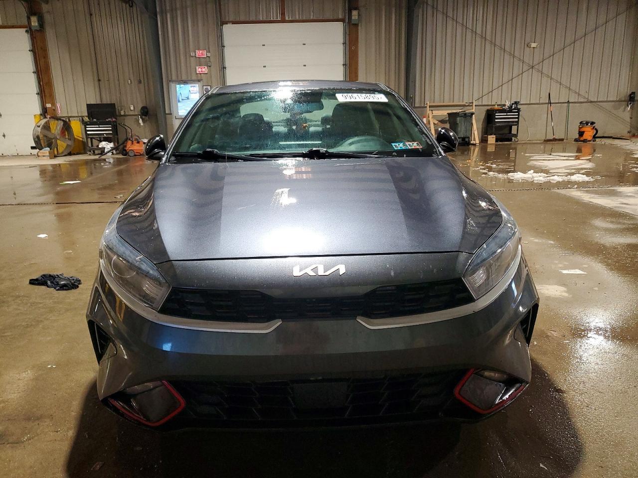 2022 Kia Forte Gt Line - Фото 5