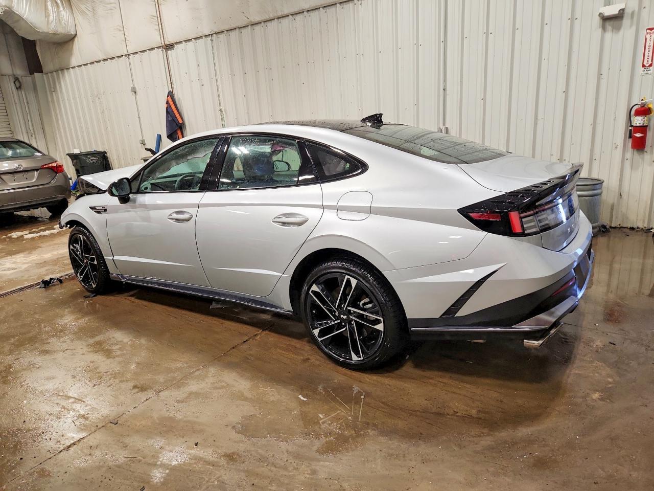2025 Hyundai Sonata N Line - Image 2