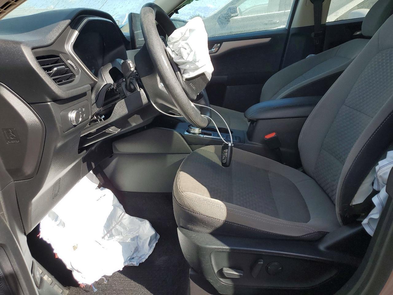 2020 Ford Escape Se - Фото 7