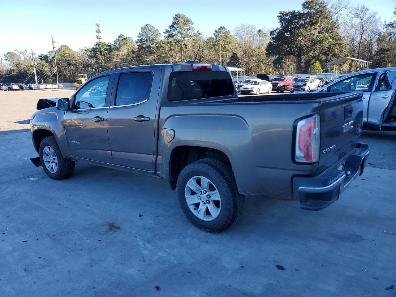 2015 GMC Canyon Sle - Image 2