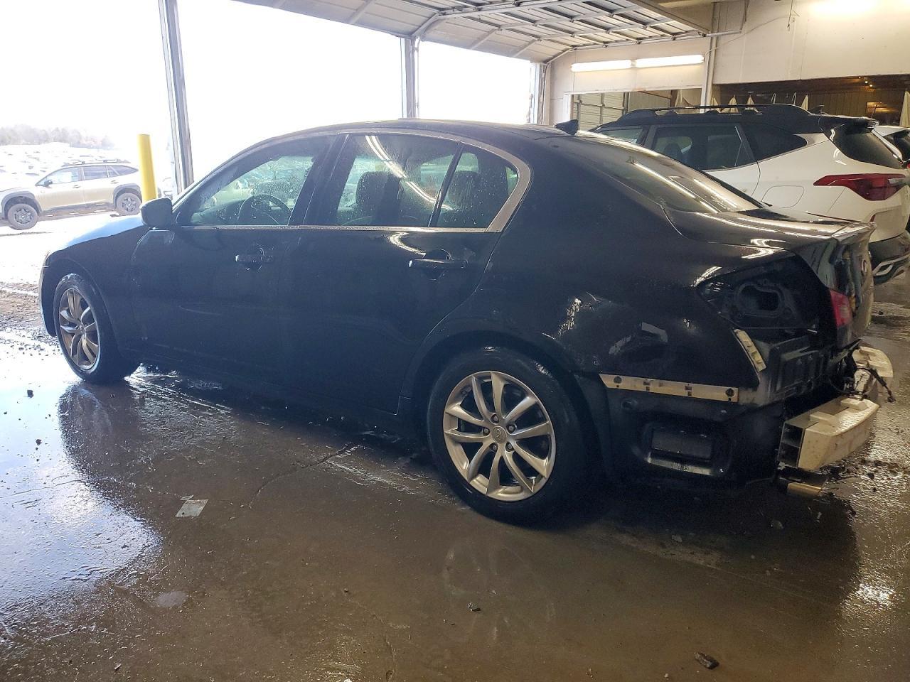 2009 Infiniti G37 - Фото 2