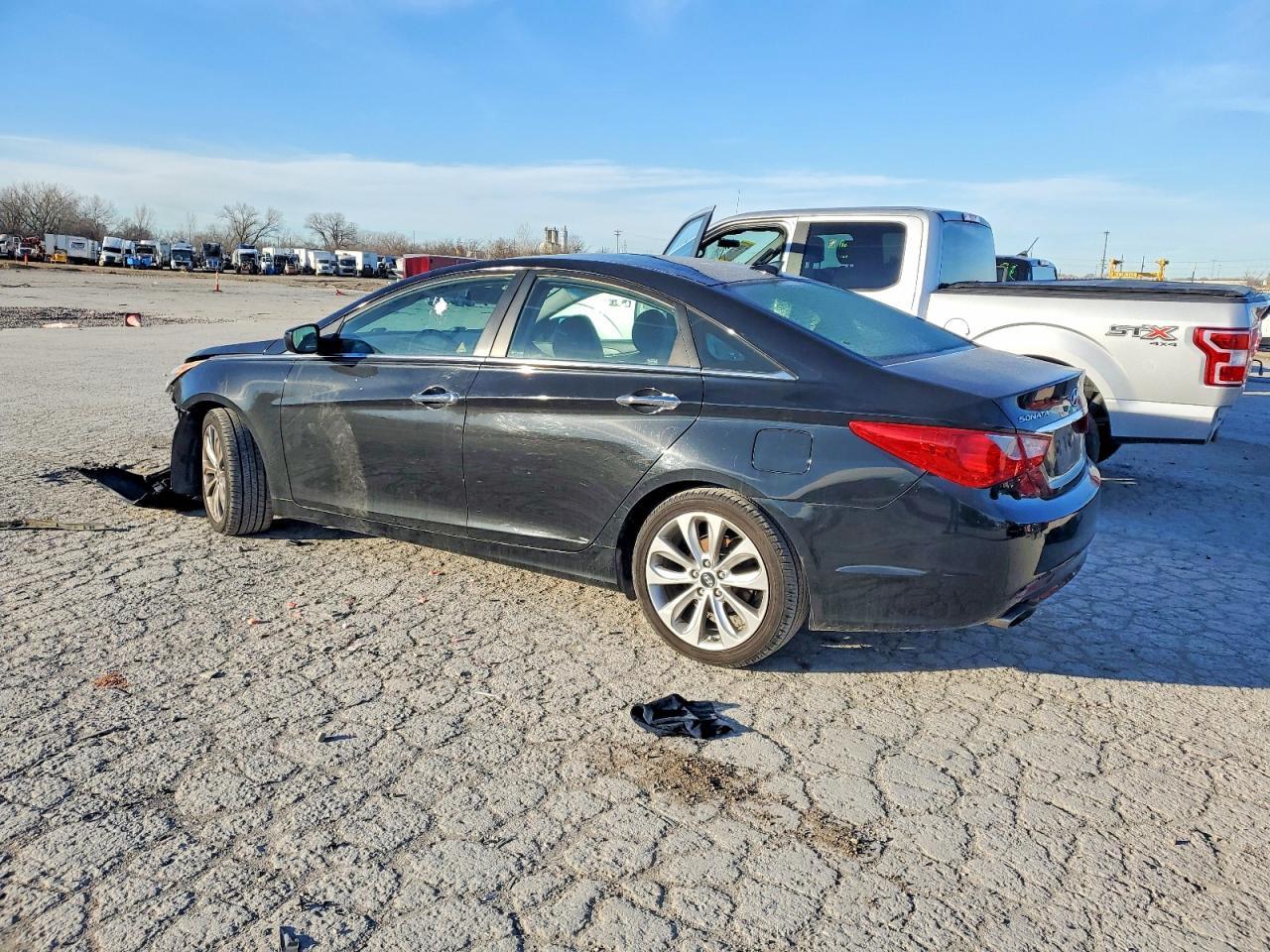 2013 Hyundai Sonata Se - Фото 2