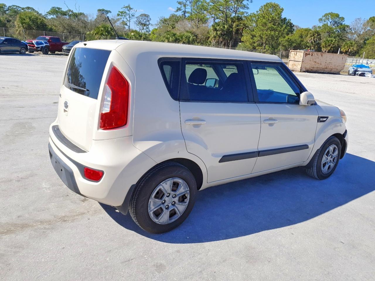 2012 Kia Soul Base - Фото 3