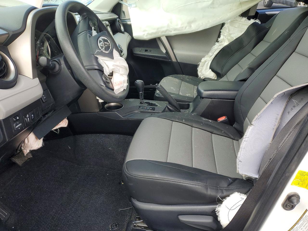 2015 Toyota Rav4 Le - Фото 7