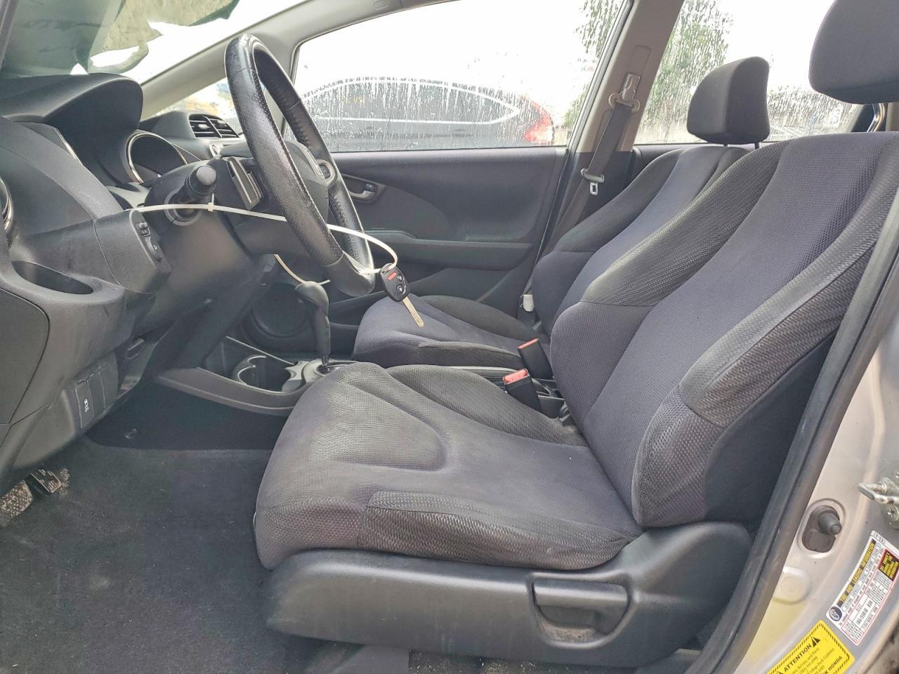 2013 Honda Fit Sport - Фото 7