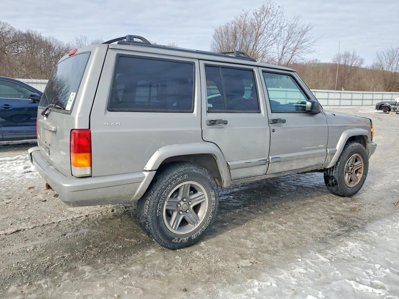2000 Jeep Cherokee Classic - Фото 3