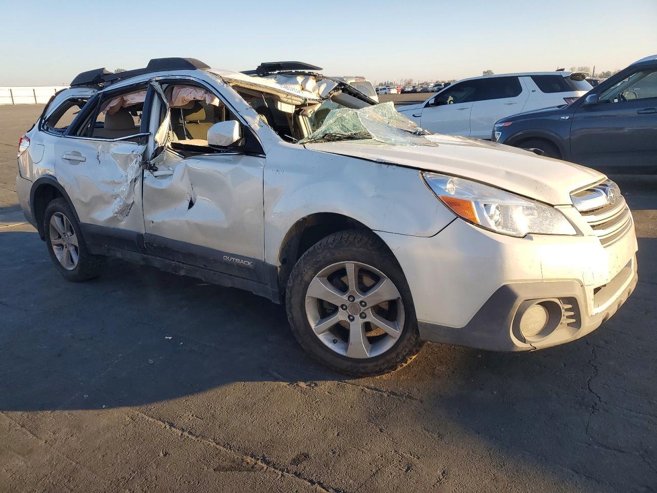 2014 Subaru Outback 2.5I Premium - Фото 4