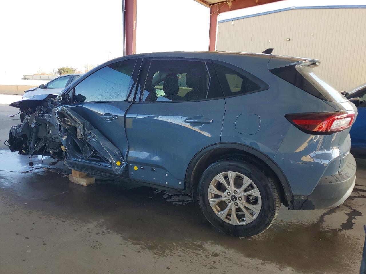 2025 Ford Escape Active - Фото 2