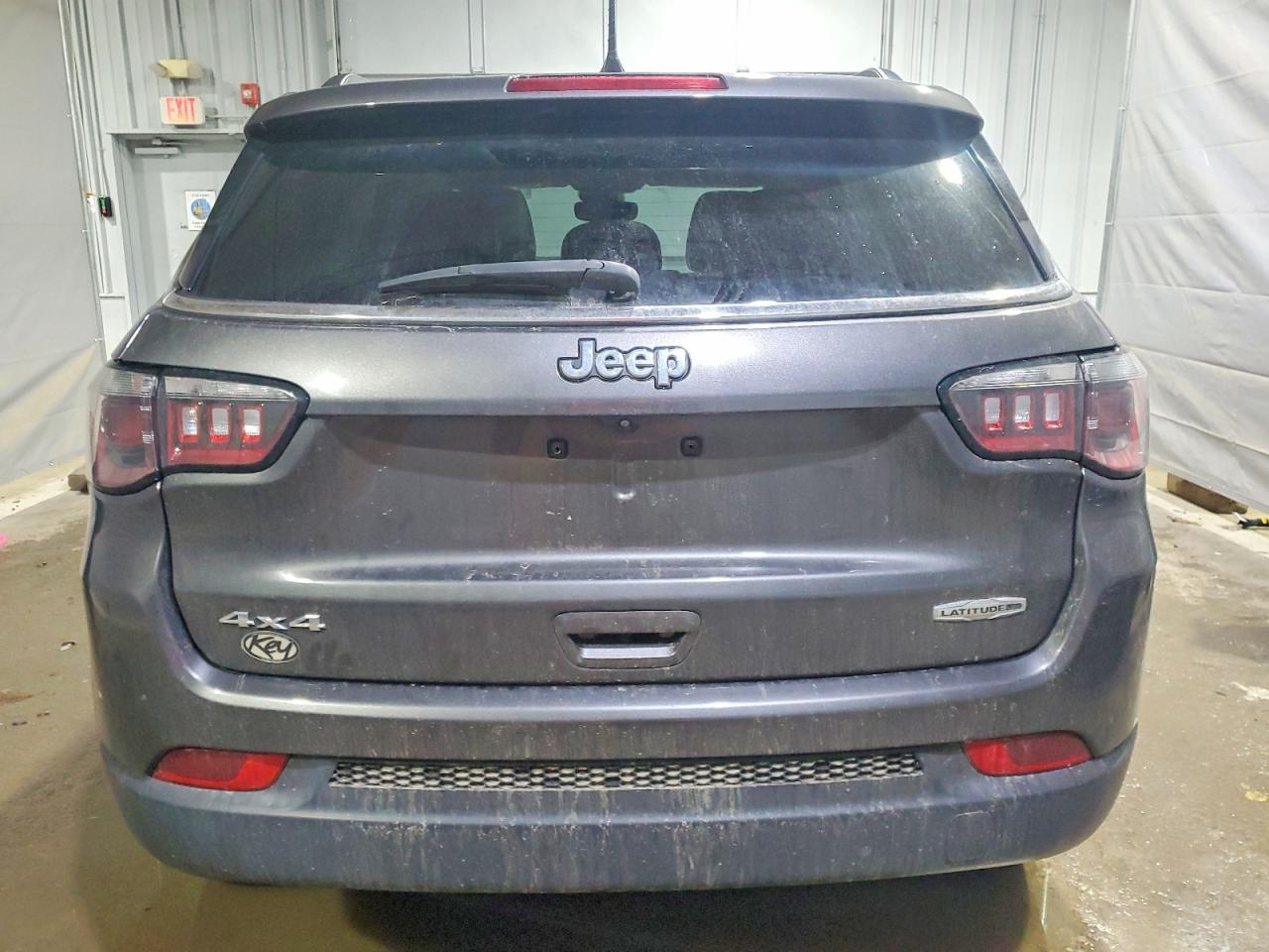 2022 Jeep Compass Latitude Lux - Фото 6