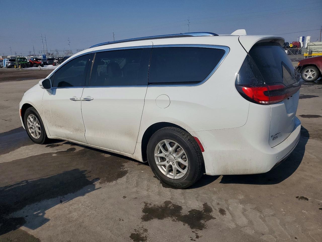 2021 Chrysler Pacifica Touring L - Фото 2
