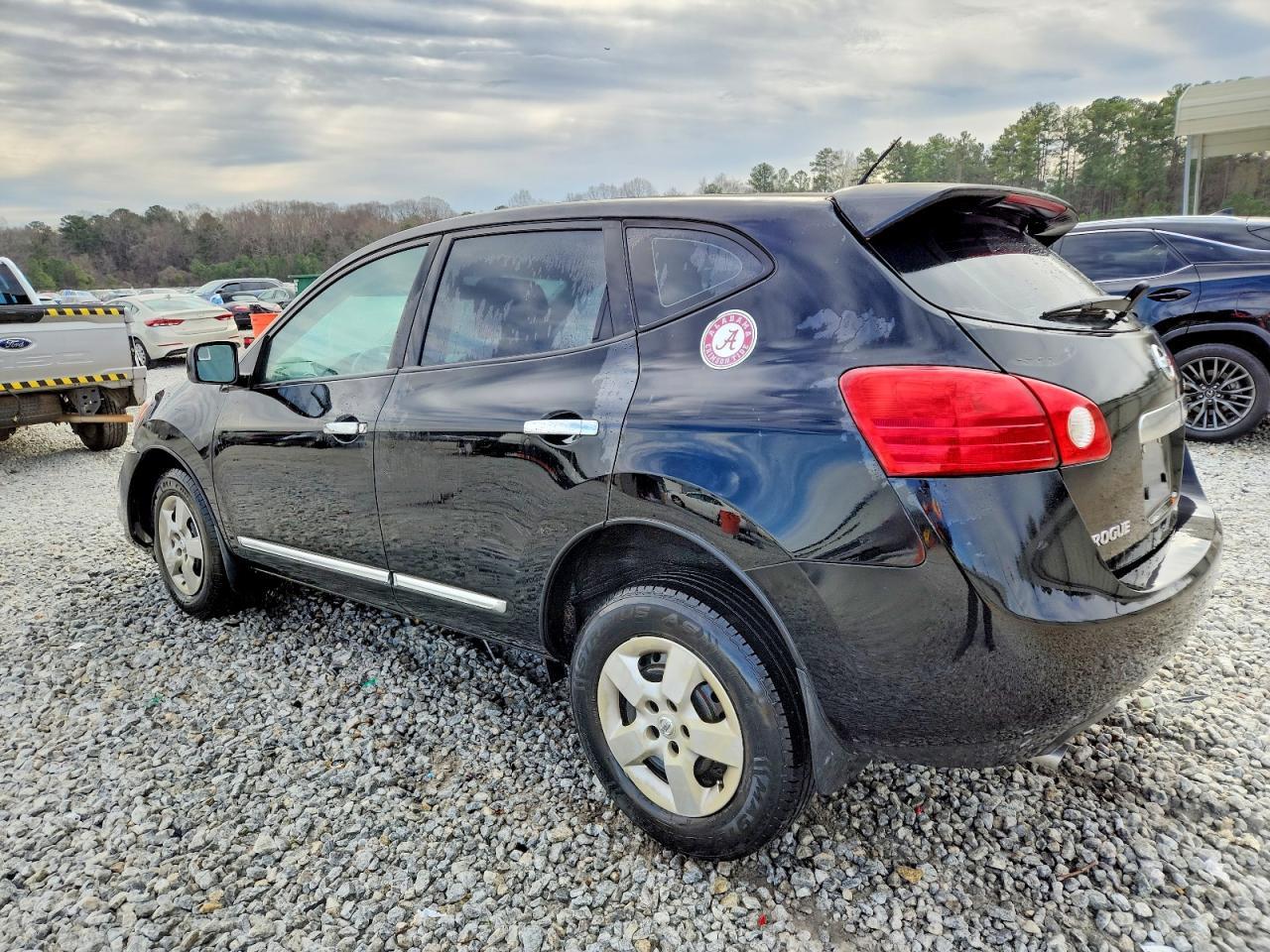 2012 Nissan Rogue S - Image 2