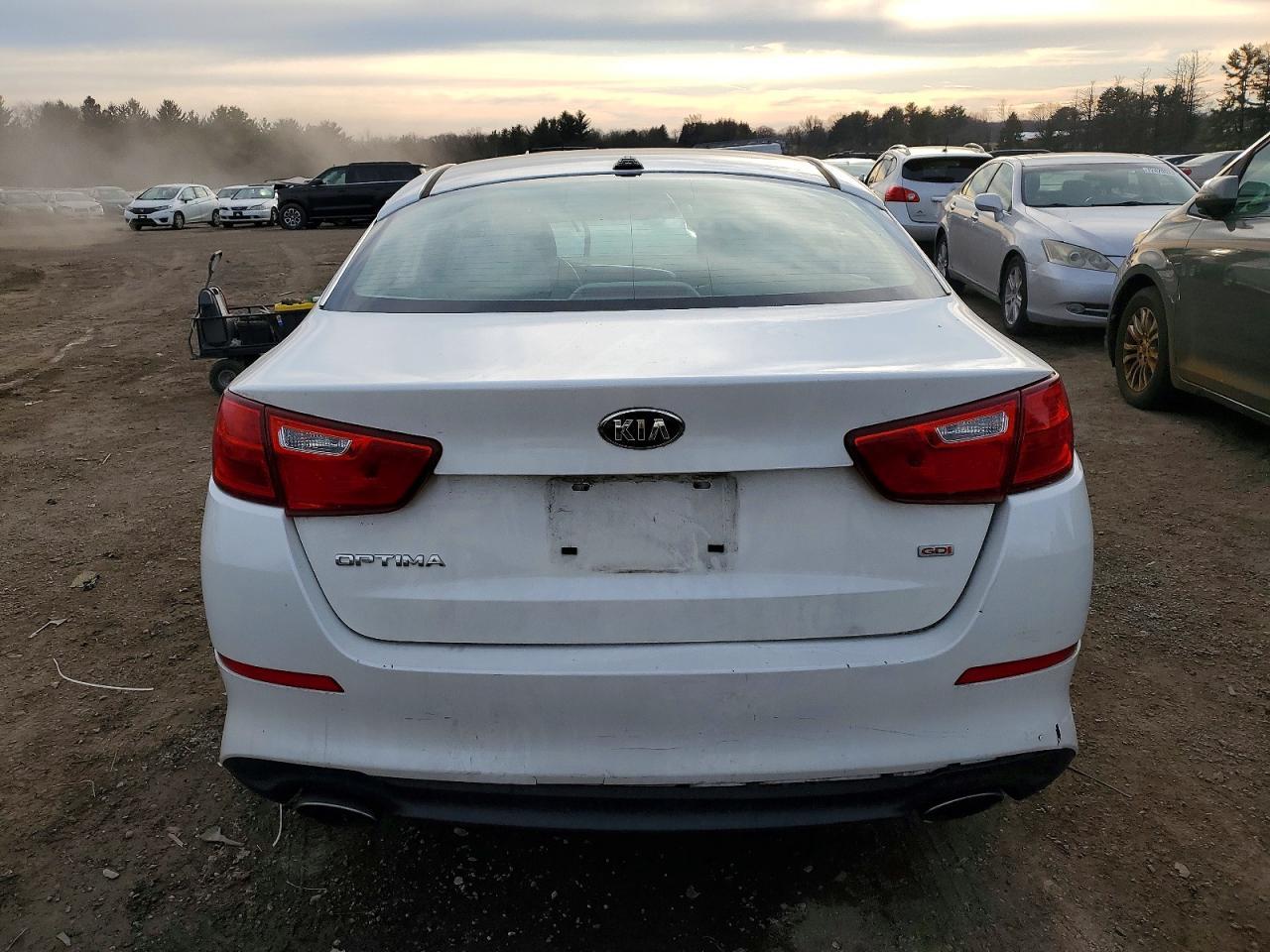 2015 Kia Optima Lx - Image 6