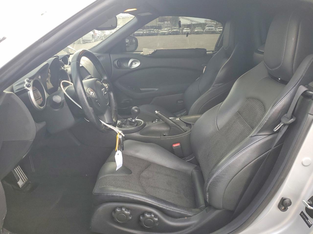 2010 Nissan 370Z - Image 7