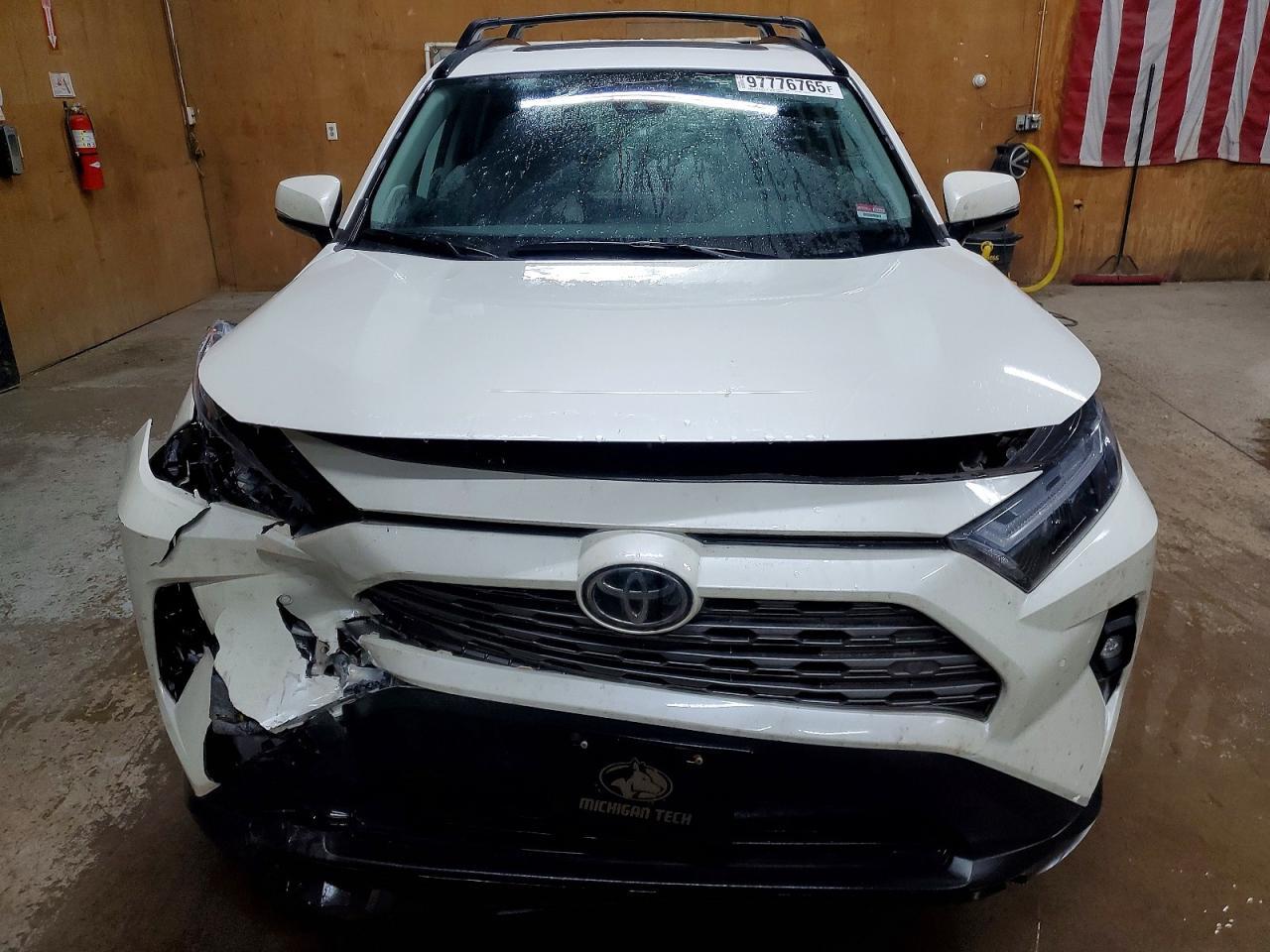 2022 Toyota Rav4 Limited - Фото 5