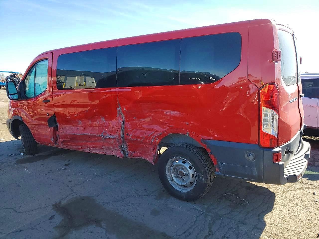 2016 Ford Transit T-350 - Image 2