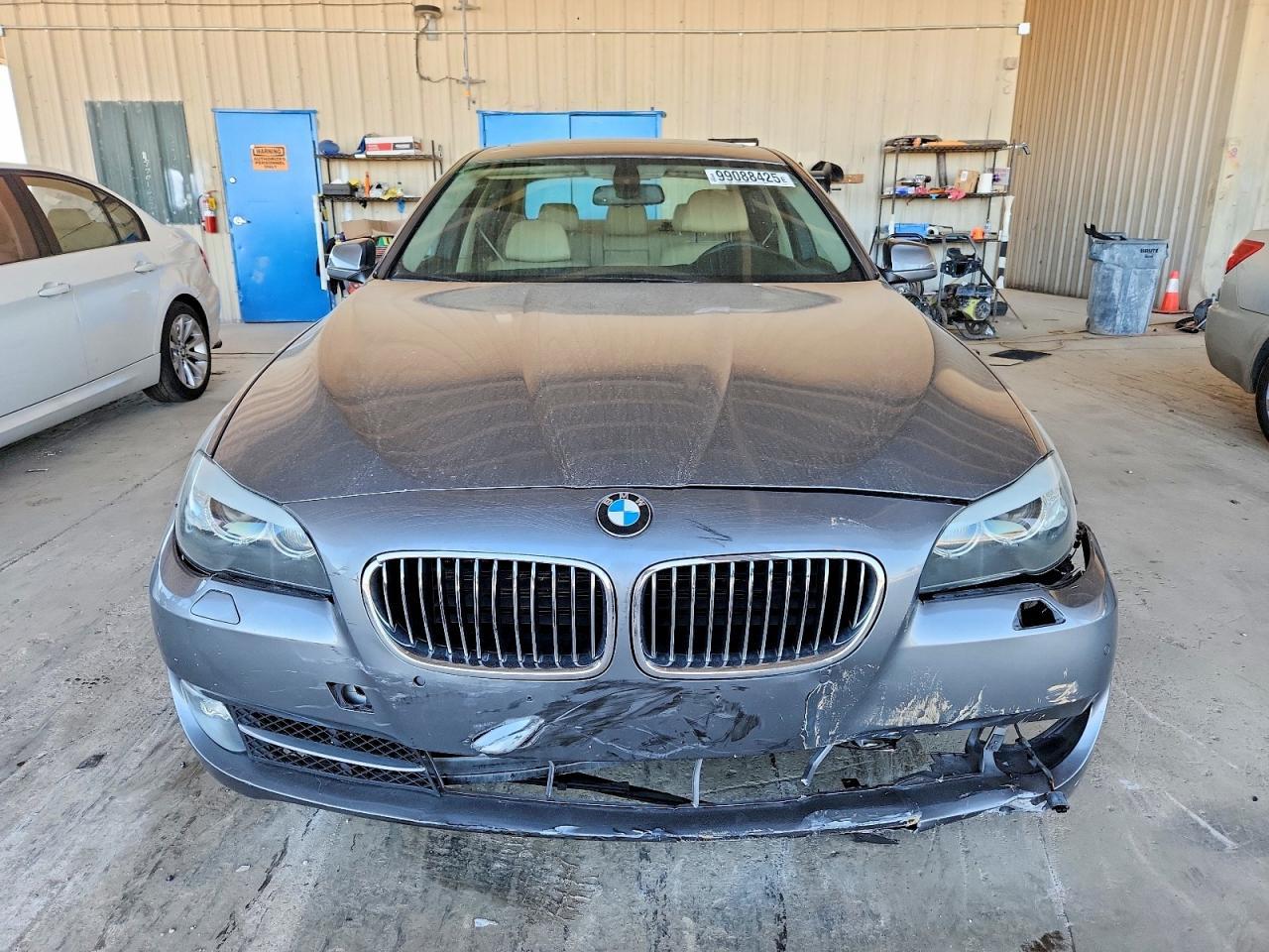 2011 BMW 535 I - Фото 5