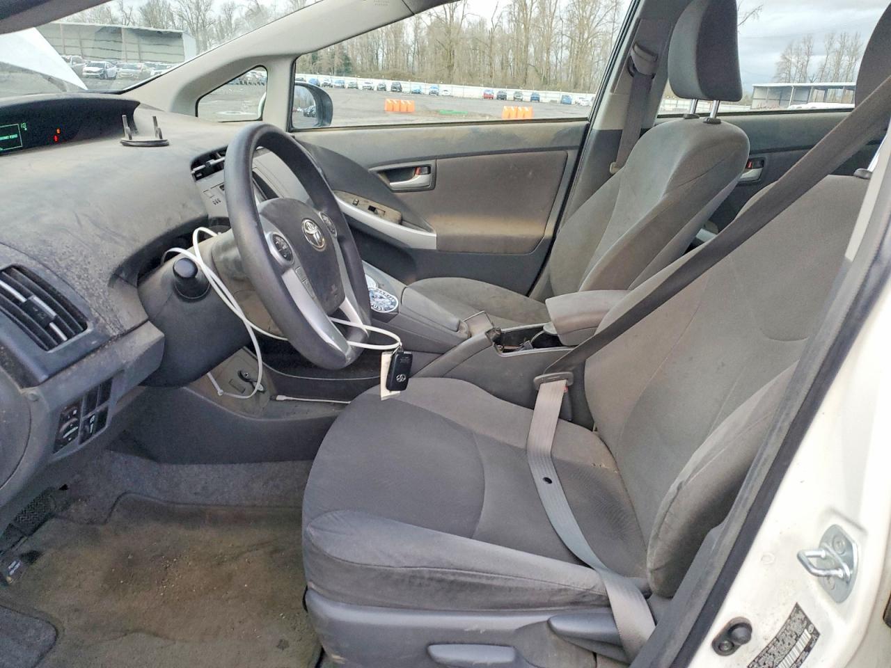 2011 Toyota Prius - Фото 7