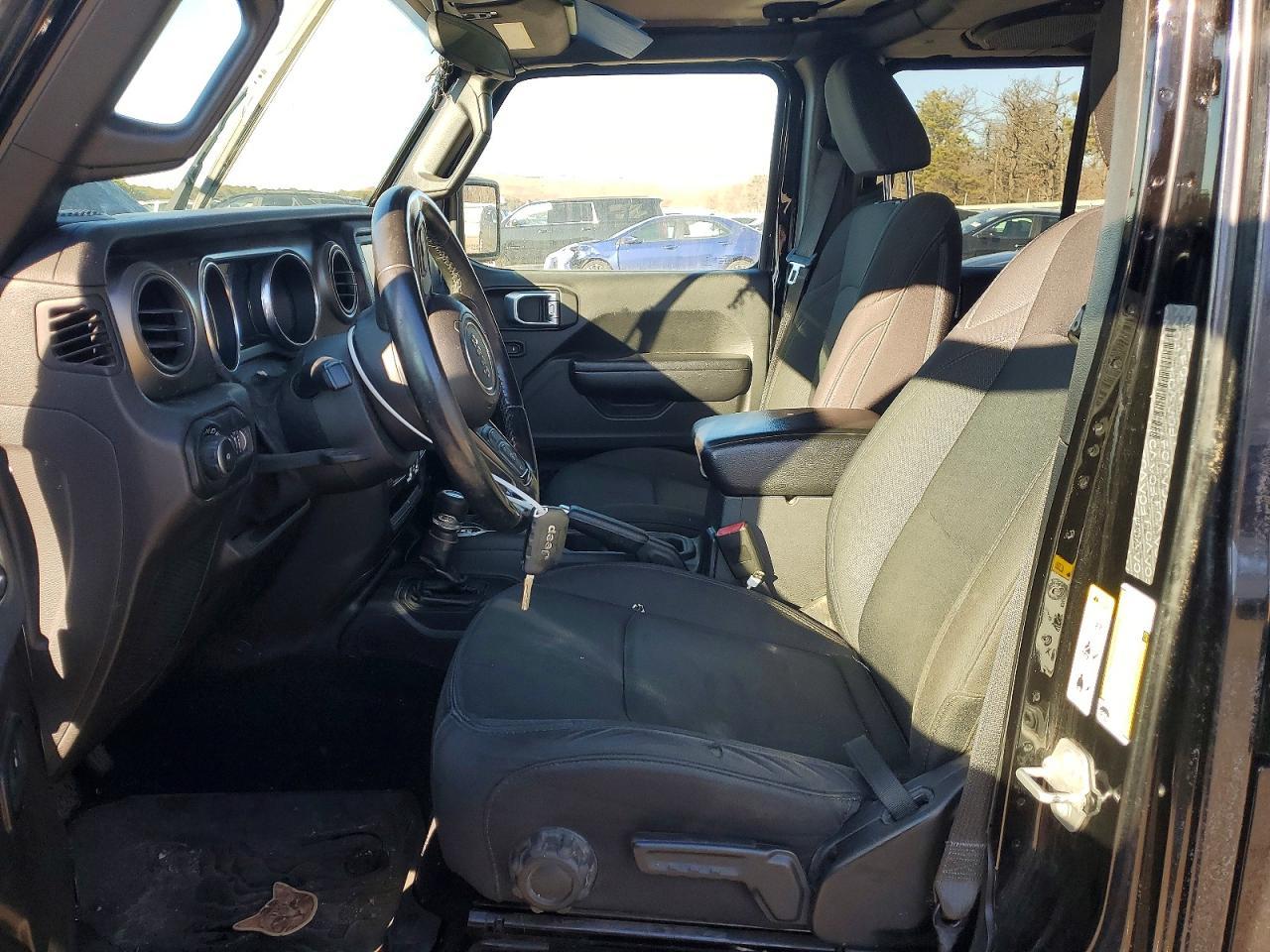 2018 Jeep Wrangler Unlimited Sport - Фото 7
