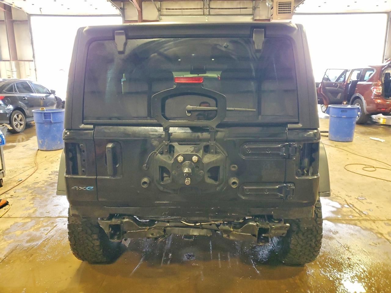 2024 Jeep Wrangler 4Xe - Image 6