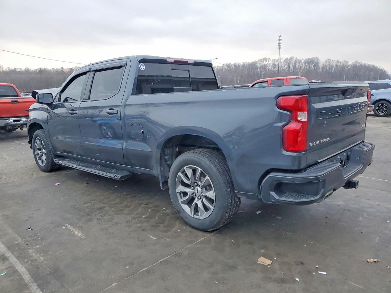 2021 Chevrolet Silverado K1500 Rst - Фото 2